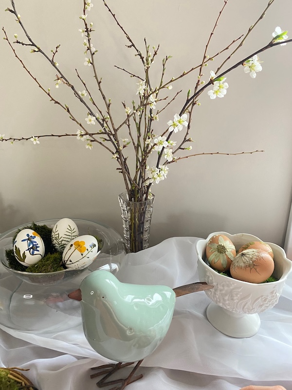 Pressed Flowers for Easter Eggs and Spring Crafts (not edible) - Image 5