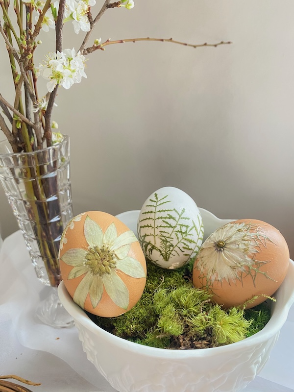 Pressed Flowers for Easter Eggs and Spring Crafts (not edible) - Image 2